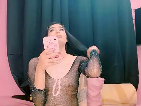  crystal23  online show from 10/19/25, 05:19