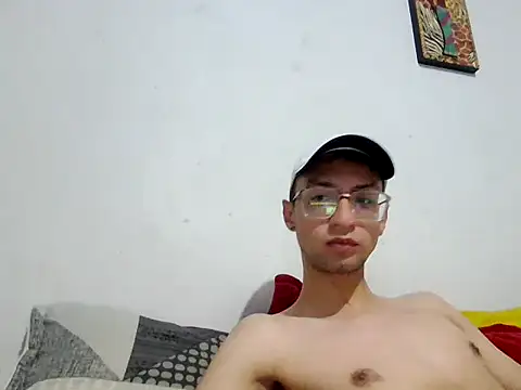 Thiagox274 online show from 02/24/26, 11:30