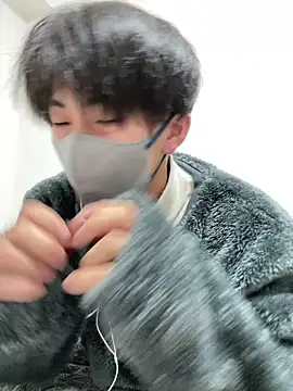 otouhu76 online show from 12/20/25, 02:02