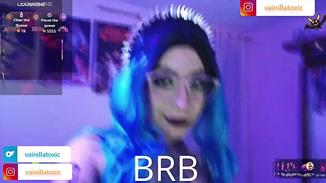 vainilla doll online show from 12/16/25, 01:21