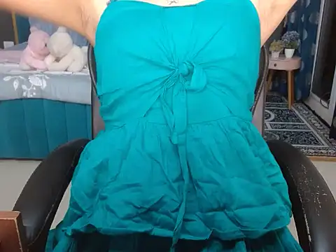 Urlove lily online show from 09/12/25, 03:45