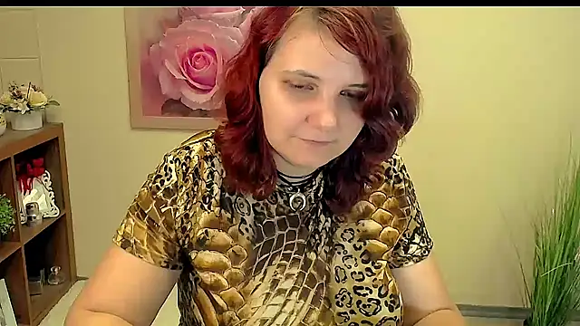 Snapshot of TwoBigSuns chatting on 09/09/25, 07:30 TwoBigSuns online show from 09/09/25, 07:30