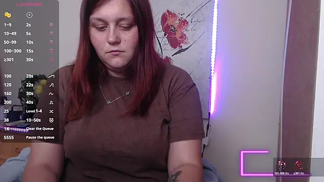 Alisawoods  online show from 07/09/26, 12:20