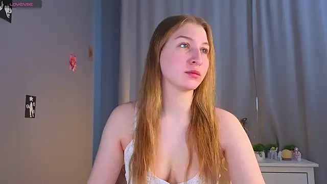 Snapshot of LorettaGladman chatting on 02/05/26, 04:17 LorettaGladman online show from 02/05/26, 04:17