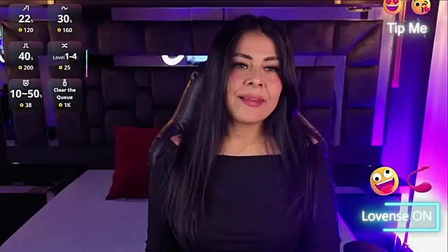 Aniajoness  online show from 04/07/26, 03:18