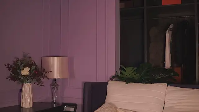 Monique Celeste online show from 05/29/26, 04:32