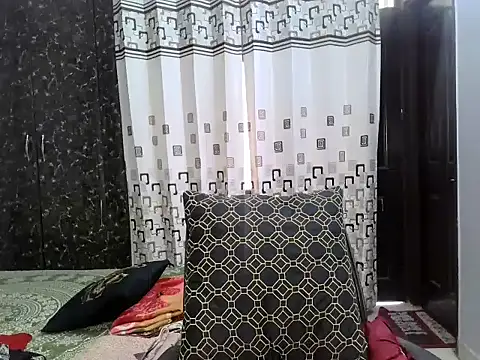 Meri Cutie Pie online show from 10/03/25, 08:22