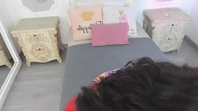 MeganStar   online show from 12/19/25, 12:12