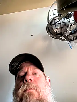sizableunicorn7 online show from 05/13/26, 09:11
