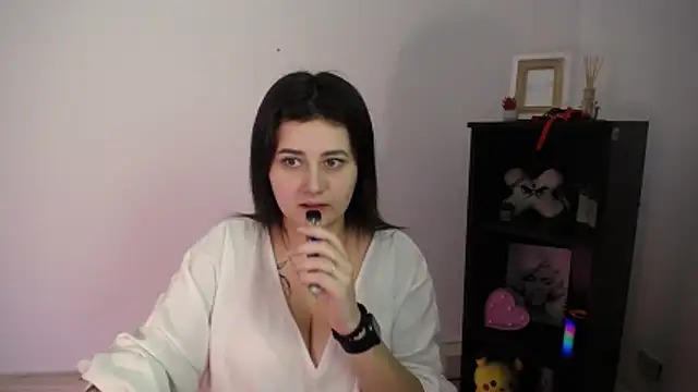 Katrin kiss  online show from 12/01/25, 02:11