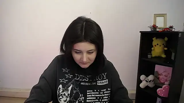 Katrin kiss  online show from 02/19/26, 01:18