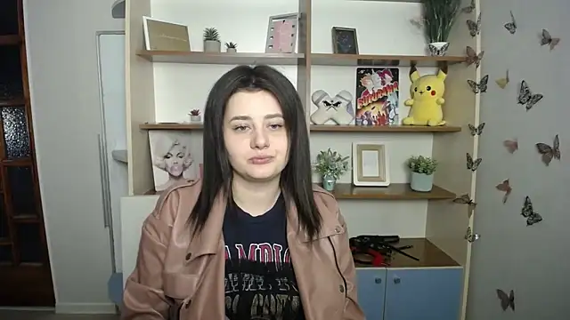 Katrin kiss  online show from 04/14/26, 11:27