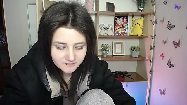 Katrin kiss  online show from 04/17/26, 12:19