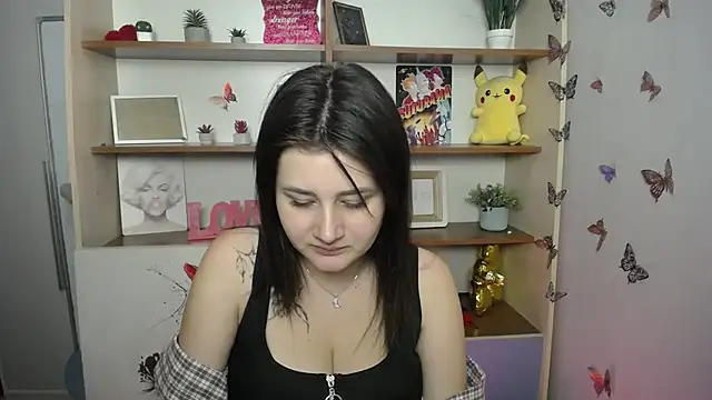 Snapshot of Katrin_kiss_ chatting on 06/24/26, 10:58 Katrin kiss online show from 06/24/26, 10:58