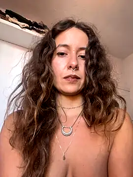 Snapshot of Griegadelfuego chatting on 11/23/25, 09:47 Griegadelfuego online show from 11/23/25, 09:47