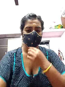 Tamil-Meenu12 online show from 11/20/25, 06:57