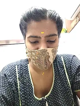 Tamil-Meenu12 online show from 12/15/25, 07:01