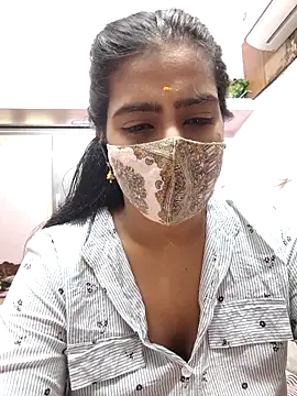 Tamil-Meenu12 online show from 03/30/26, 06:47