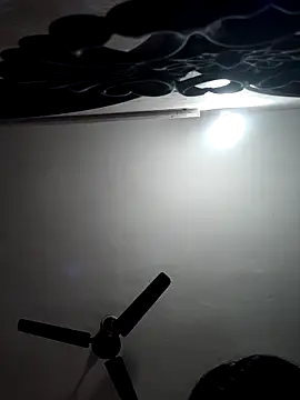 Tamil-Meenu12 online show from 04/11/26, 09:02