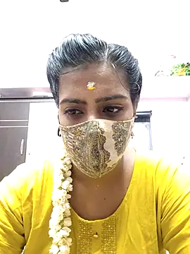 Tamil-Meenu12 online show from 05/06/26, 06:19