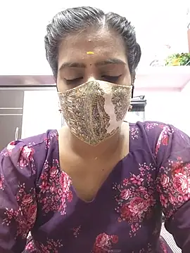 Tamil-Meenu12 online show from 05/20/26, 06:19