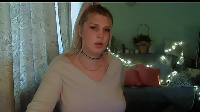 TsPostophere online show from 02/24/25, 11:21