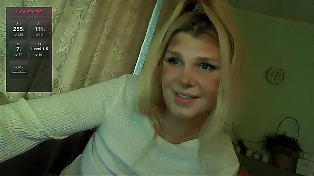 TsPostophere online show from 10/19/25, 09:32