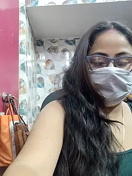 nisha 1110 online show from 02/09/26, 03:38