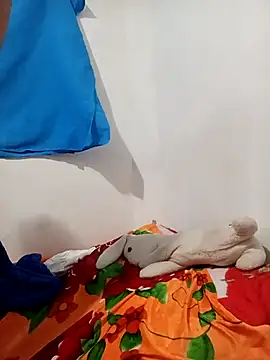 yaneth  online show from 10/13/25, 11:27