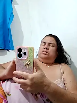 yaneth  online show from 11/10/25, 01:26