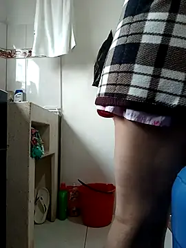 yaneth  online show from 11/10/25, 01:32