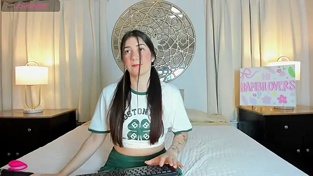 Bambi cutee online show from 05/07/26, 11:37
