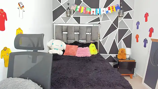 valeria-duarte online show from 07/08/26, 11:58