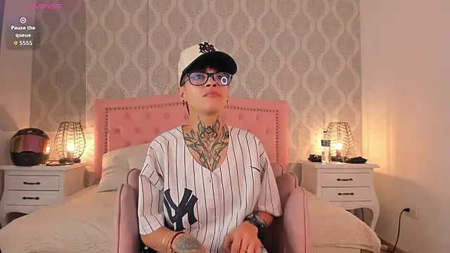 b3k afrodict online show from 10/14/25, 12:50