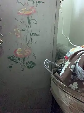 yang-2269 online show from 02/15/26, 07:21