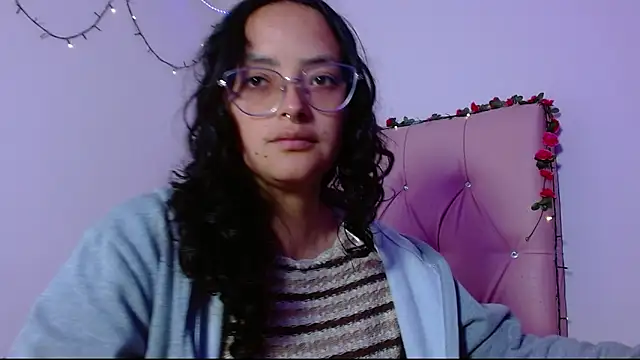 manumeow1 online show from 12/13/25, 10:15