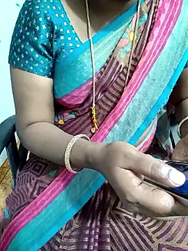 Snapshot of lolida69thamil chatting on 09/12/25, 05:40 lolida69thamil online show from 09/12/25, 05:40