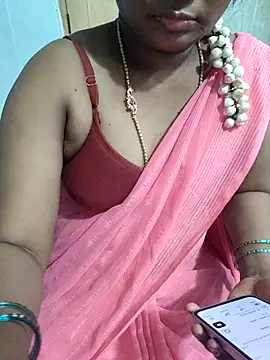 Snapshot of lolida69thamil chatting on 11/21/25, 05:55 lolida69thamil online show from 11/21/25, 05:55