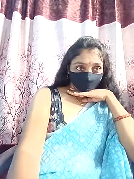 hotsana79 online show from 09/19/25, 07:54