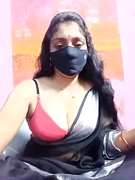 hotsana79 online show from 10/01/25, 09:32