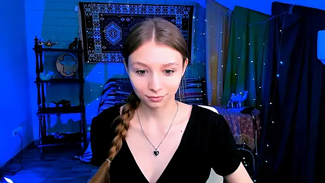 JulieDaniel online show from 04/13/26, 08:09