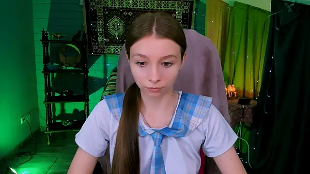JulieDaniel online show from 07/08/26, 04:28