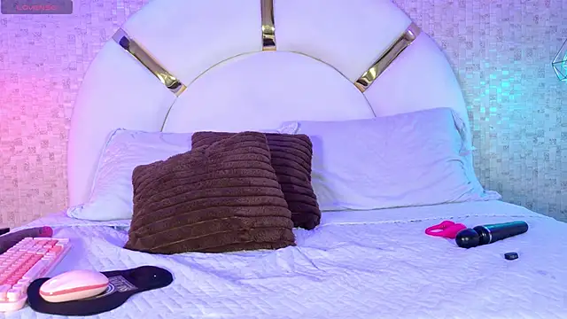 marcela rojas online show from 10/05/25, 11:41