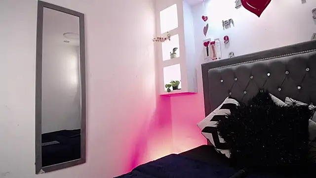 MelissaRhodes online show from 09/23/25, 07:50