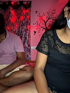 Lovlycouple1 online show from 12/03/25, 05:00