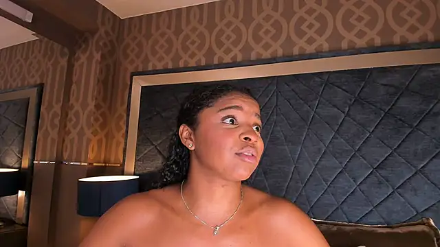 LisaMendez online show from 07/08/26, 03:44