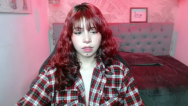 Lily tk online show from 09/22/25, 03:08