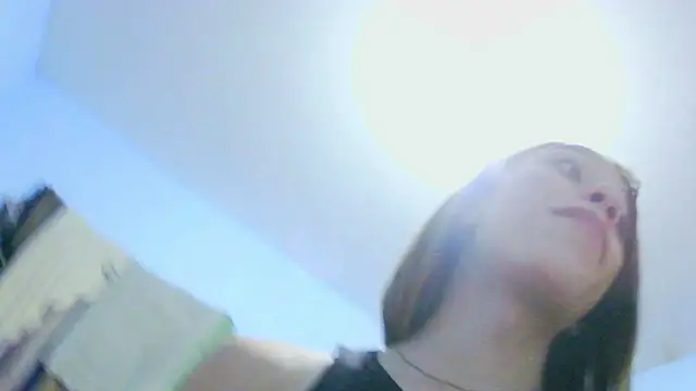 Snapshot of Tania_Gate chatting on 09/15/25, 09:37 Tania Gate online show from 09/15/25, 09:37