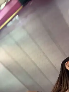 Snapshot of Tania_Gate chatting on 10/24/25, 04:25 Tania Gate online show from 10/24/25, 04:25