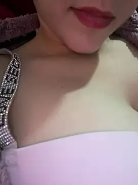 Snapshot of Roubi99six chatting on 04/14/26, 01:50 Roubi99six online show from 04/14/26, 01:50